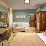 Geremia Luxury לינה וארוחת בוקר 4*