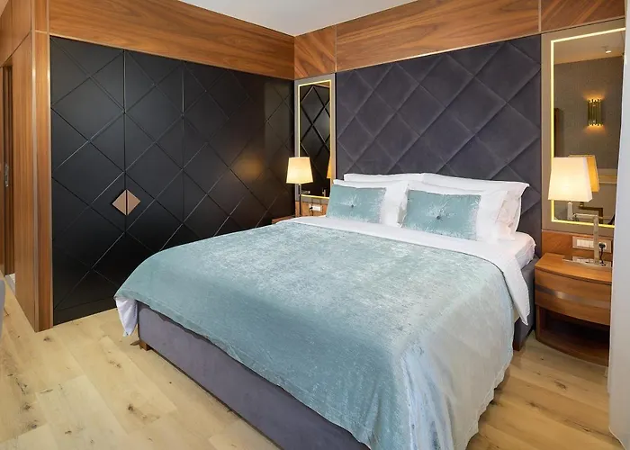 Geremia Luxury سبليت