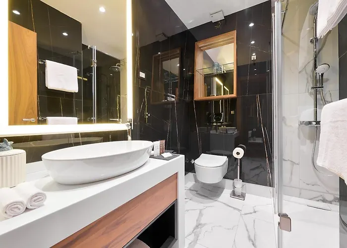 Geremia Luxury לינה וארוחת בוקר 4*