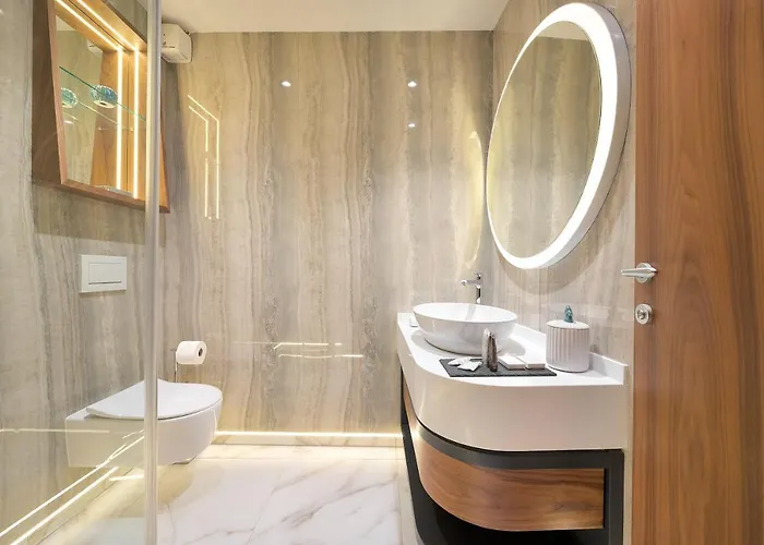 לינה וארוחת בוקר Geremia Luxury