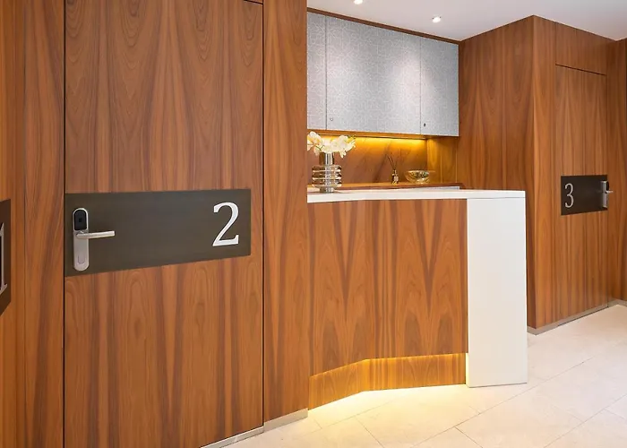 לינה וארוחת בוקר Geremia Luxury